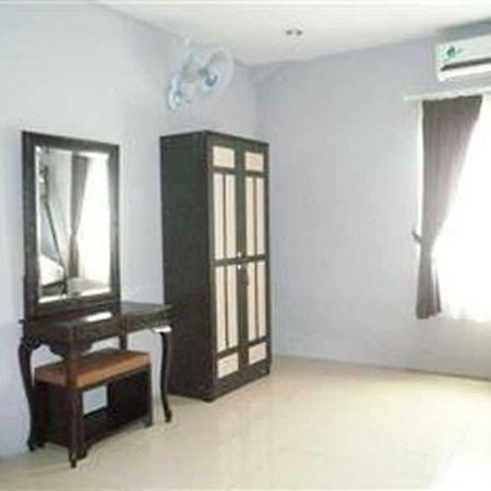 The Radiant Wisma Rempoa Bagian luar foto
